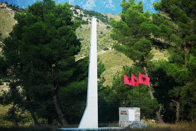 Monument Oprichting 5e Partizanenbrigade