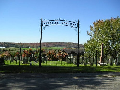 Oorlogsgraven van het Gemenebest Danville Protestant Cemetery