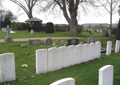 Commonwealth War Graves Kempston Cemetery
