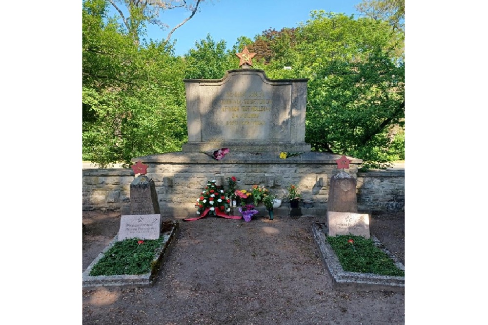 Soviet War Cemetery Friedensstrae #2