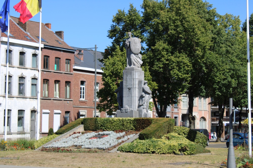 Monument Jagers te Voet Mons