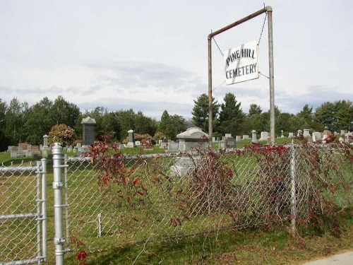 Oorlogsgraven van het Gemenebest Pine Hill Cemetery