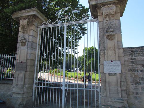 Memorials Headquarter Third Division and Field Hospital Hermanville-sur-Mer