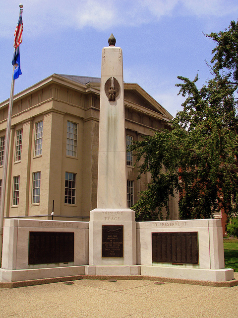Monument Tweede Wereldoorlog Louisville