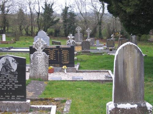 Commonwealth War Grave Drumlish Catholic Graveyard