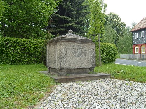 War Memorial Neueibau