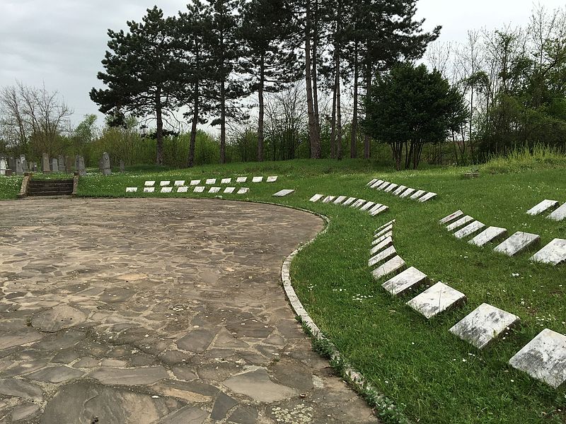 Begraafplaats Massamoord Bojnik
