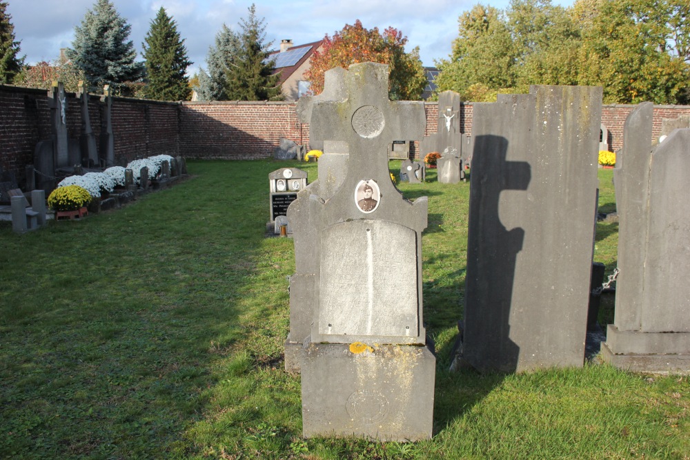 Belgian War Graves Wetteren Ten Ede