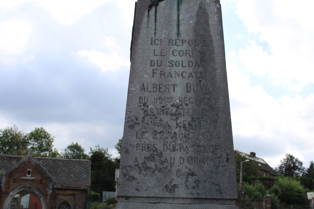 Frans Oorlogsmonument en Frans oorlogsgraf Bouffioulx #2