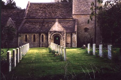 Oorlogsgraven van het Gemenebest Saint Laurence Churchyard