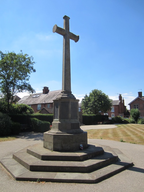 Oorlogsmonument Stratford-upon-Avon WW1 & Vlaggenmast Einde WO2 #2