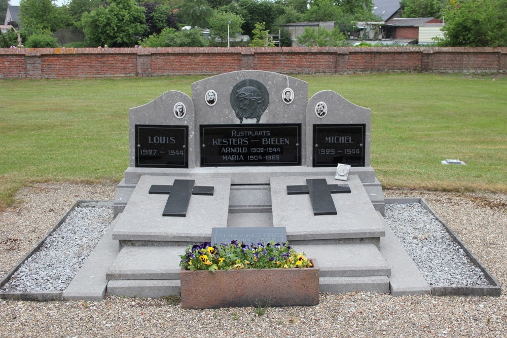Belgische Oorlogsgraven Helchteren