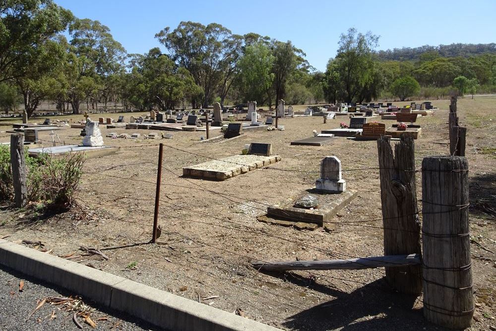 Oorlogsgraf van het Gemenebest Denman Cemetery