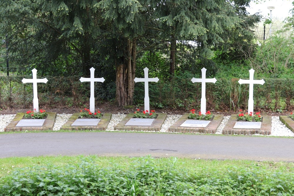 Nederlandse Oorlogsgraven Duinrust Beverwijk #2