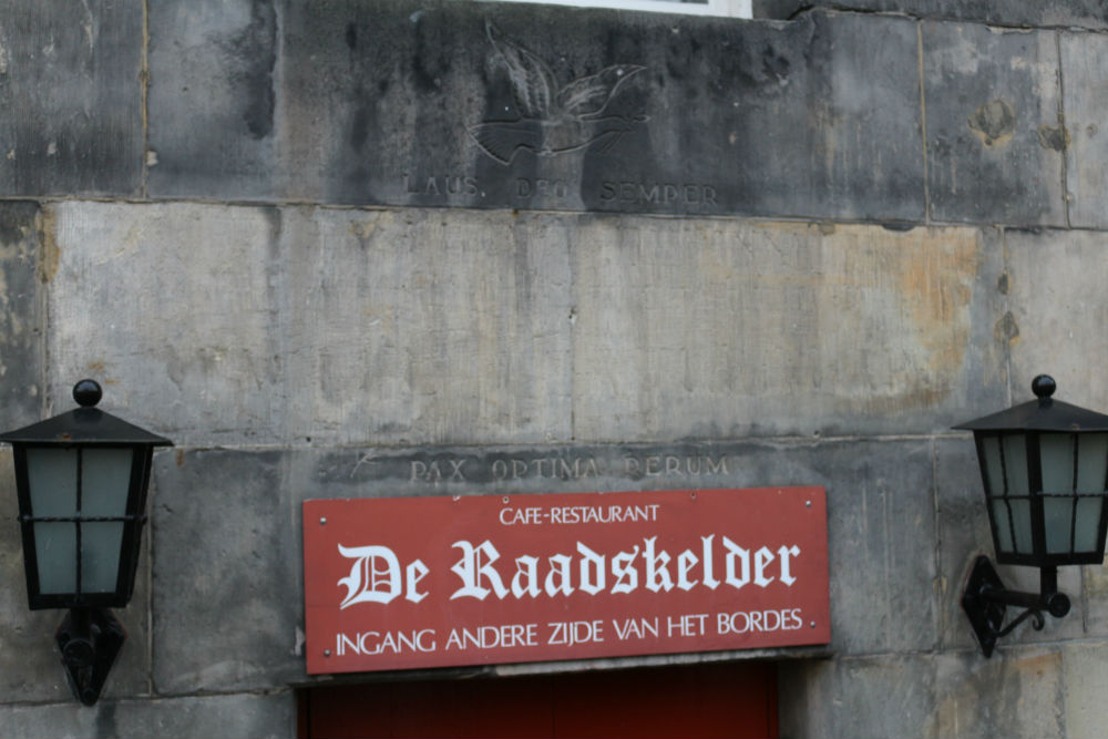 Remaines Inscription Neville Chamberlain Old City Hall Den Bosch