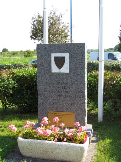 Monument Brigade Piron Sallenelles