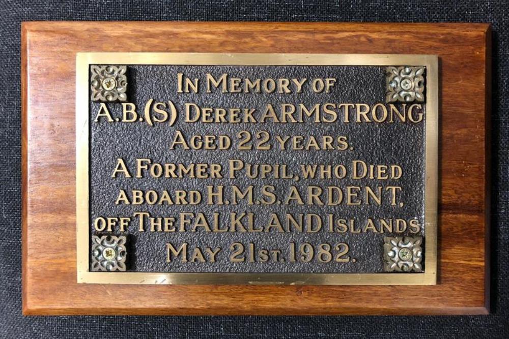 Gedenkteken A.B.(S) Derek Armstrong