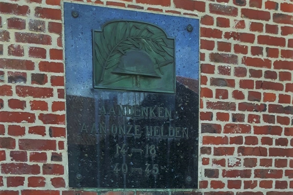 War Memorial Everbeek-Boven