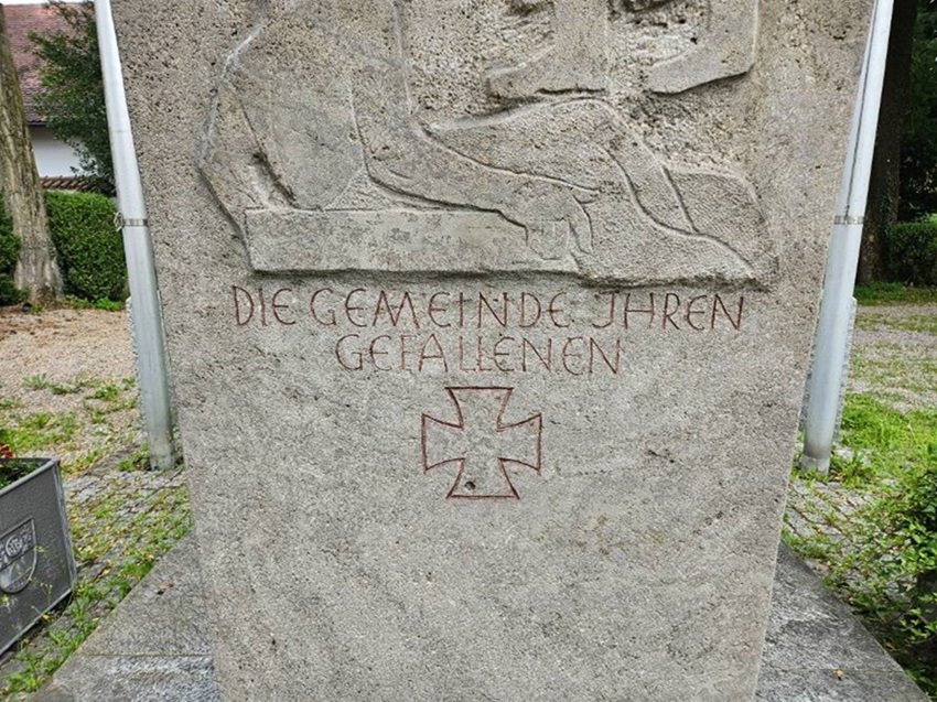 Oorlogsmonument Garching bei Mnchen #2