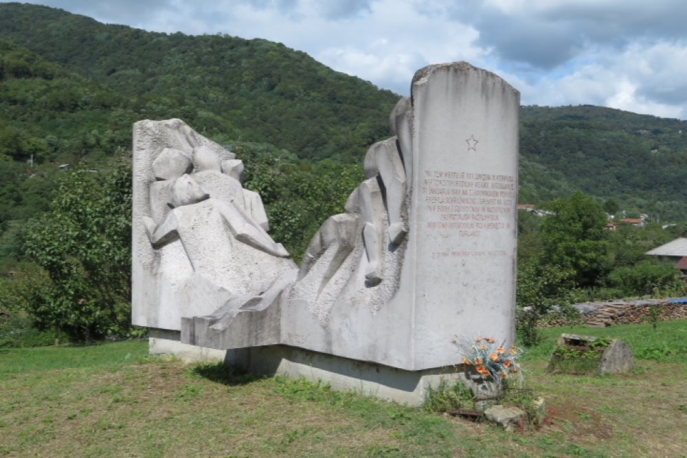 Morsko Memorial