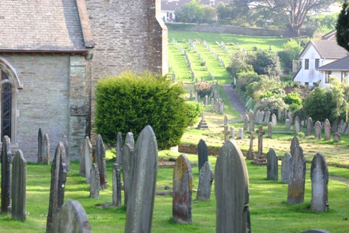 Oorlogsgraven van het Gemenebest St Thomas-a-Becket Churchyard