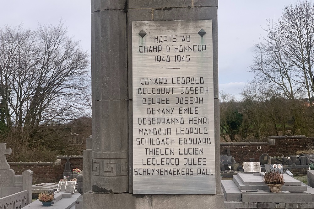 Oorlogsmonument Flmalle #3