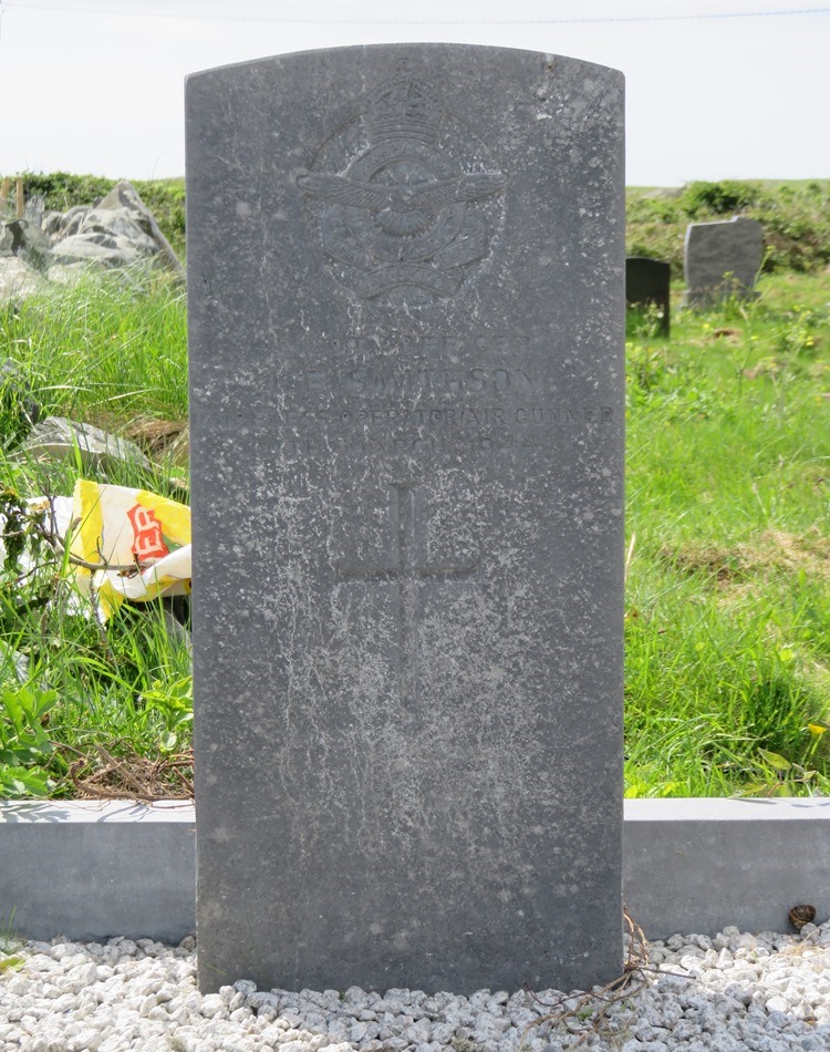 Commonwealth War Grave Ballyconneely Catholic Cemetery
