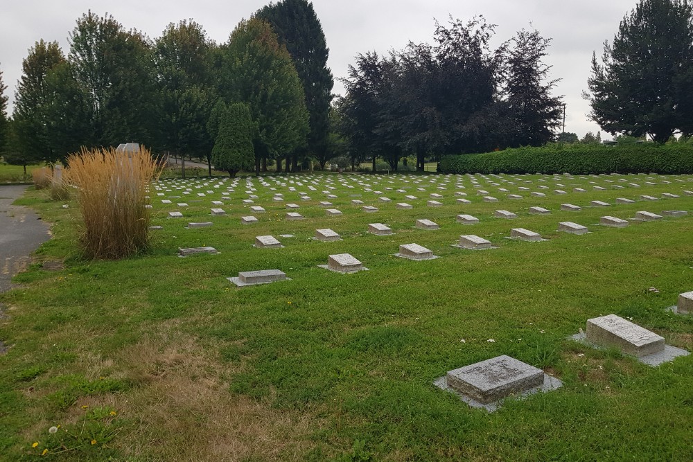 Field Of Honour Mountain View Cemetery #2