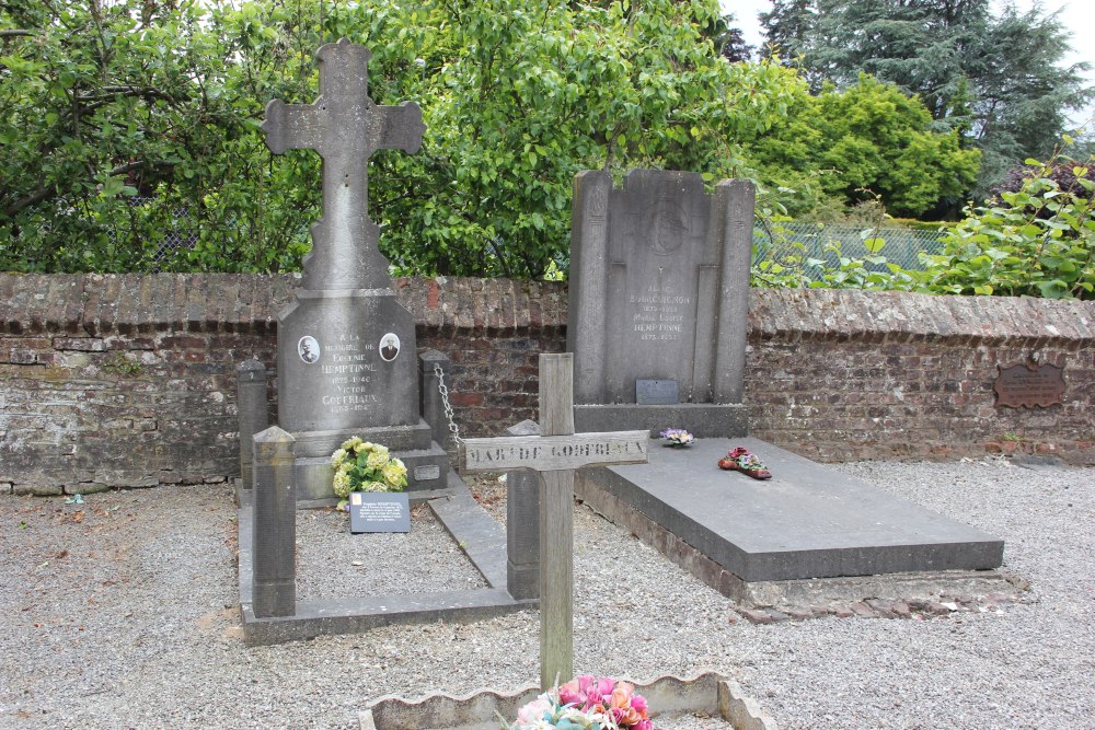 Belgian War Graves Perwez - Perwez - TracesOfWar.com