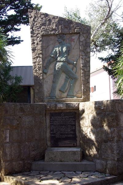 Monument Partizanen Veli Loinj