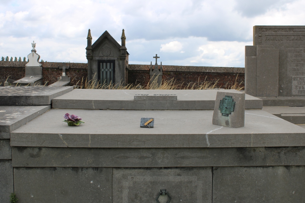 Belgian Graves Veterans Tongrinne #4