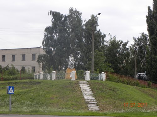 Mass Grave Soviet Soldiers Irklieve
