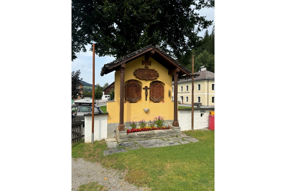 War Memorial Thomatal