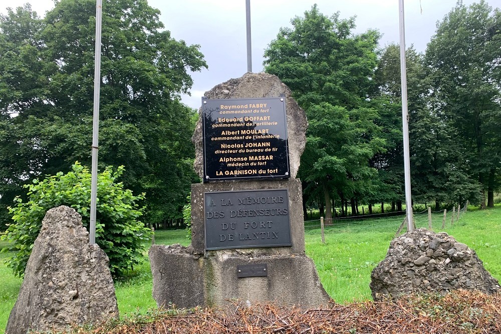 Monument Verdedigers Fort de Lantin	 #2