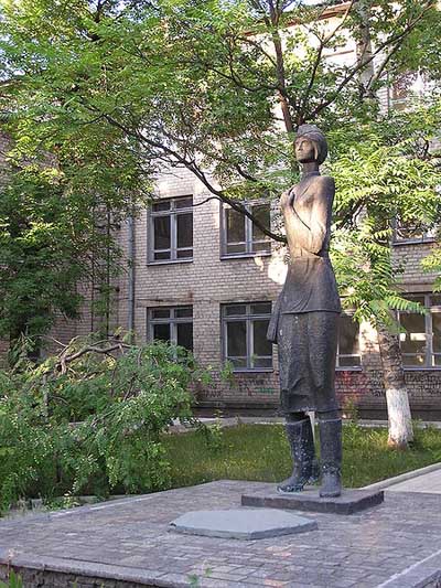Nurse Memorial Donetsk