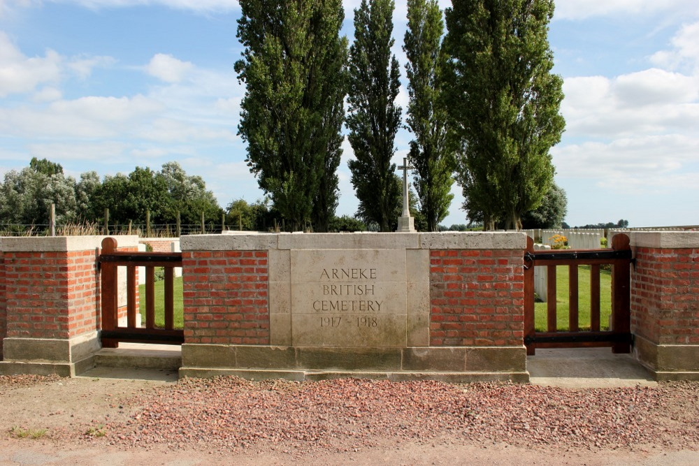 Commonwealth War Cemetery Arnke