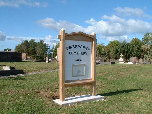Commonwealth War Graves Warkworth Presbyterian Public Cemetery