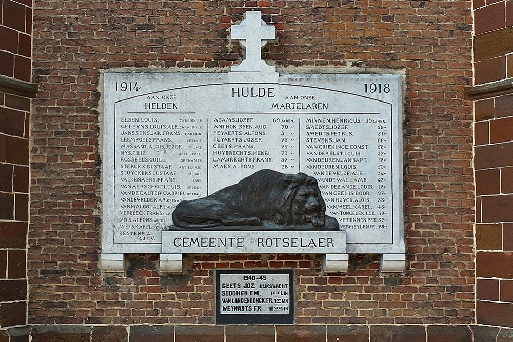 War Monument Rotselaar #4