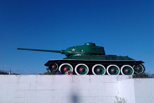 Monument 49e Leger (T-34/85 Tank)