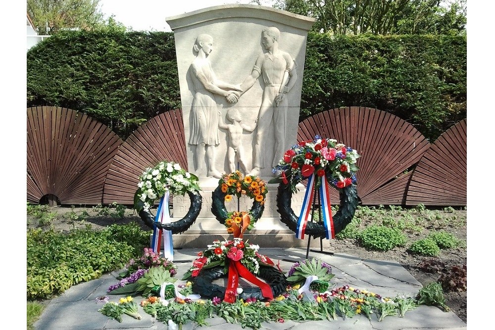 Resistance Memorial Badhoevedorp