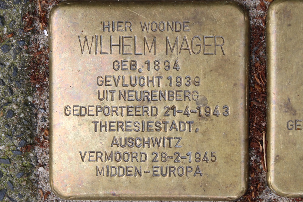 Stolpersteine Maasstraat 104 #2