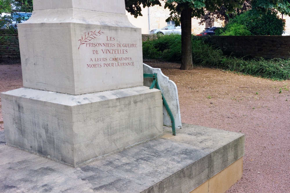 War Memorial Vinzelles #3