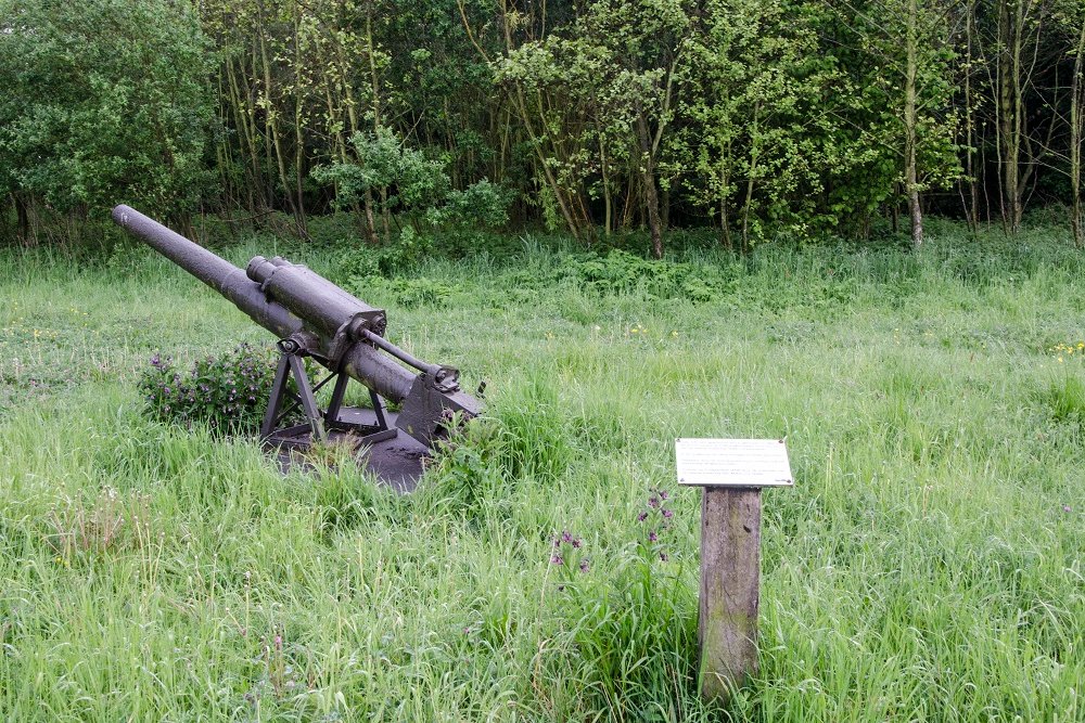 Duits 105mm geschut Lage Zwaluwe