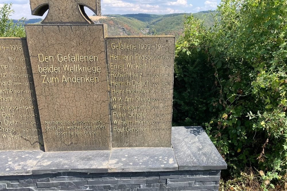 War Monument Henschhausen #5