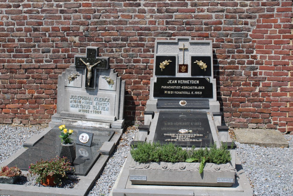 Belgische Oorlogsgraven Ophoven