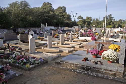 Commonwealth War Graves Saint-Trojan-les-Bains