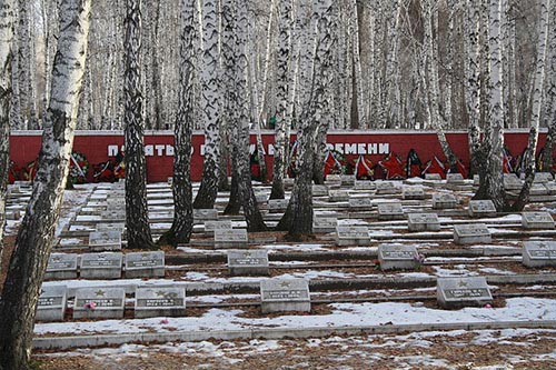 Sovjet Oorlogsbegraafplaats Chelyabinsk
