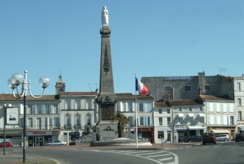 Oorlogsmonument Rochefort, France