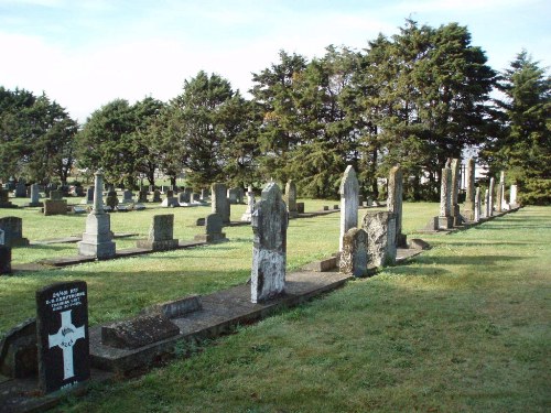 Commonwealth War Grave Templeton Cemetery