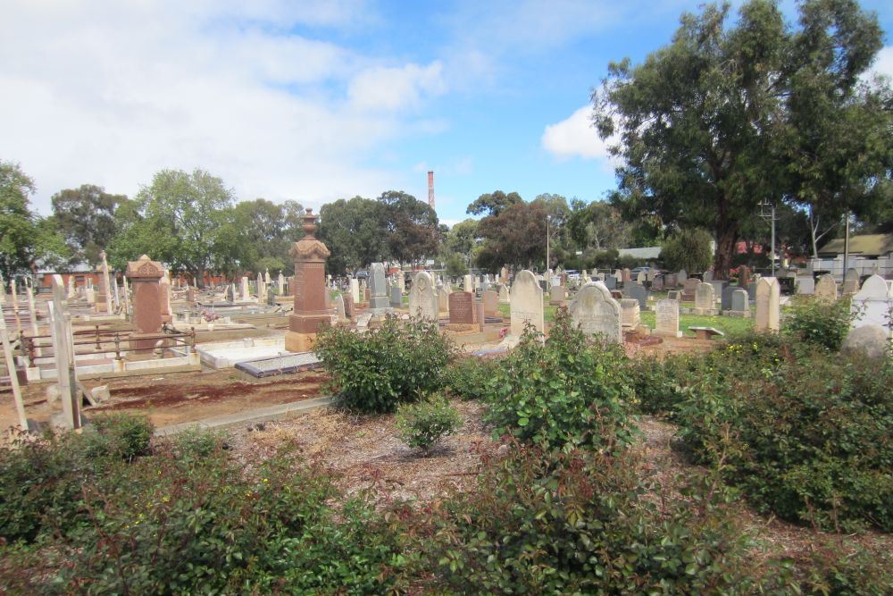 Commonwealth War Graves Hindmarsh Cemetery